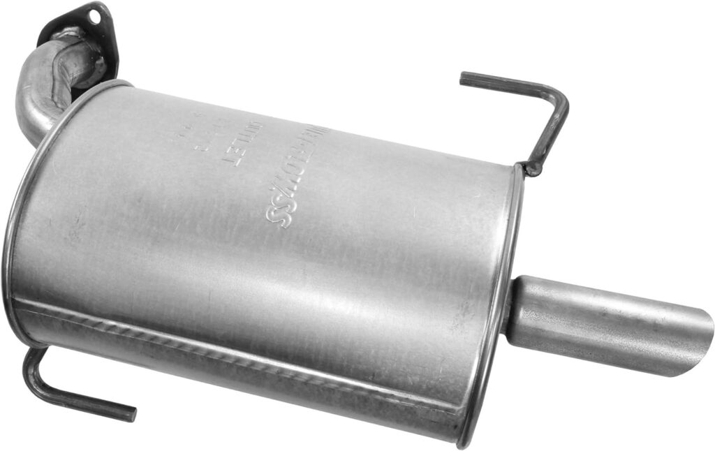 Walker Exhaust Quiet-Flow Stainless Steel 21672 Direct Fit Exhaust Muffler 2.25 Outlet (Outside)